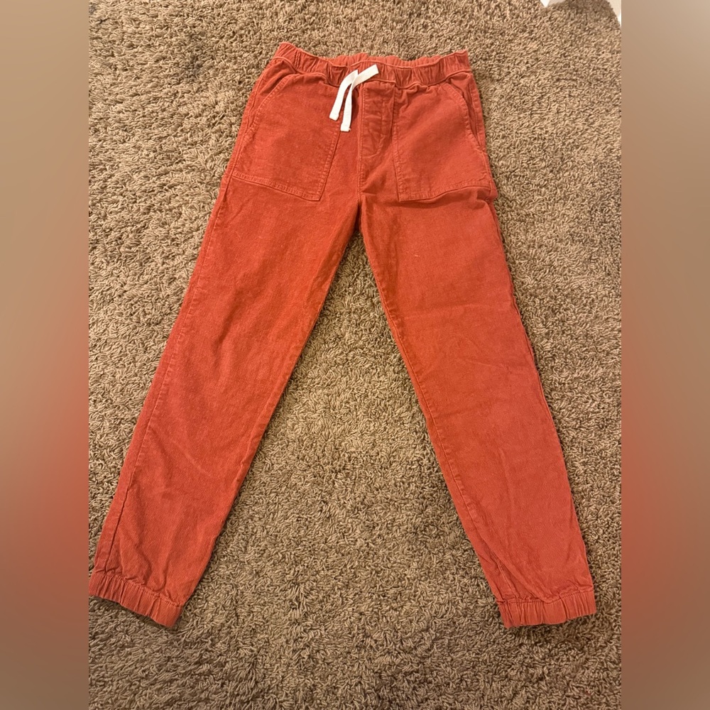 Hanna Andersson boys orange corduroy pants with drawstring waist elastic cuffs.